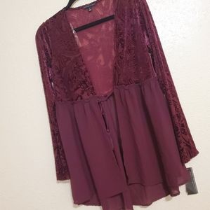 SIGNATURE STUDIO TOP